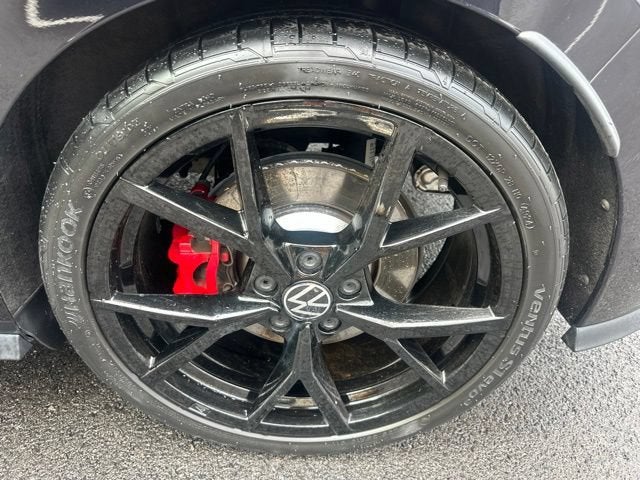 2024 Volkswagen Golf GTI SE