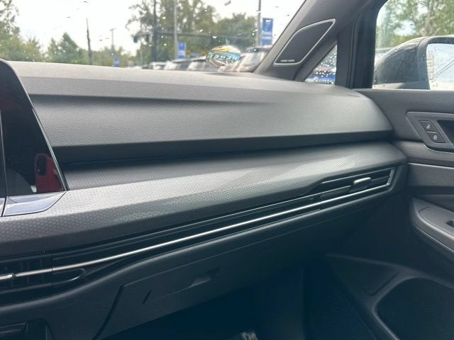 2024 Volkswagen Golf GTI SE