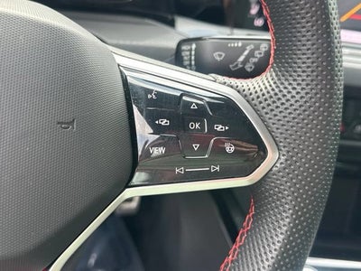 2024 Volkswagen Golf GTI SE