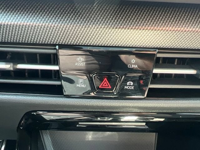2025 Volkswagen Golf GTI 2.0T SE