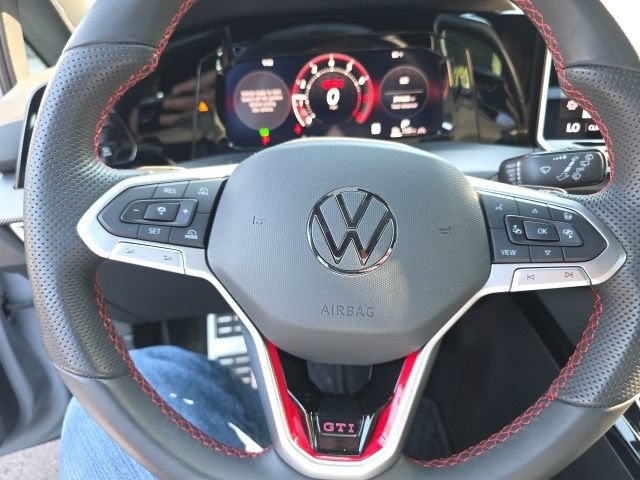 2025 Volkswagen Golf GTI 2.0T SE