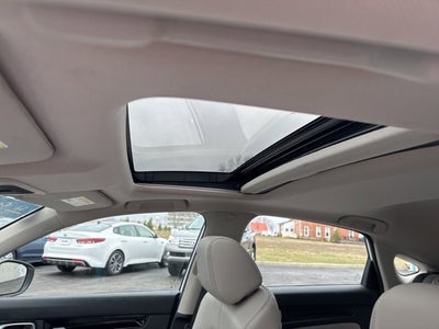 2023 Honda Civic Hatchback EX-L