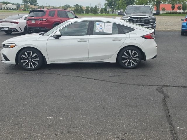 2023 Honda Civic Hatchback EX-L