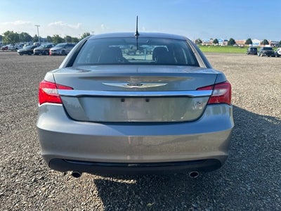 2013 Chrysler 200 Limited