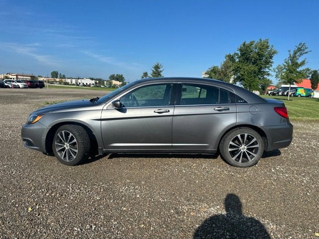 2013 Chrysler 200 Limited