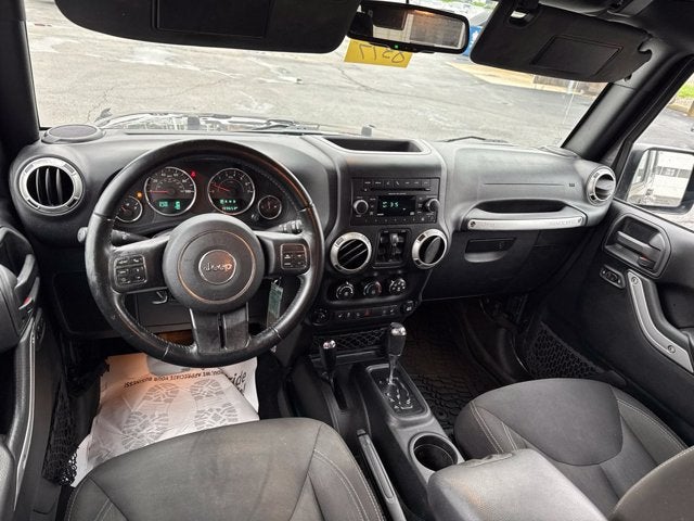 2016 Jeep Wrangler Unlimited Sahara