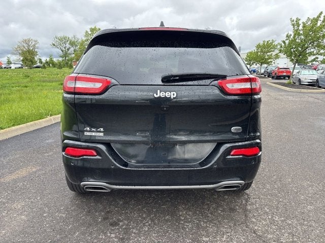 2016 Jeep Cherokee Overland