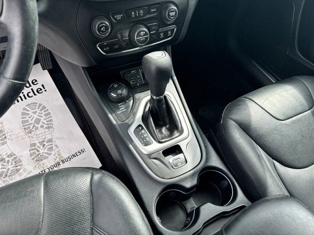 2016 Jeep Cherokee Overland