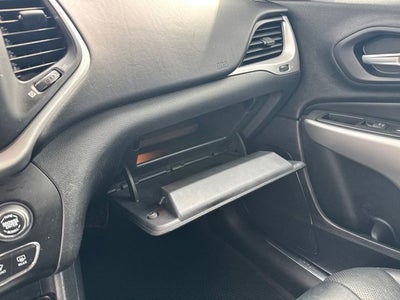 2016 Jeep Cherokee Overland