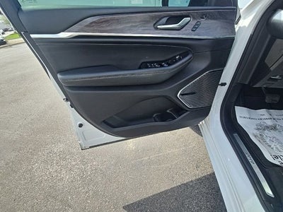 2022 Jeep Grand Cherokee L Overland
