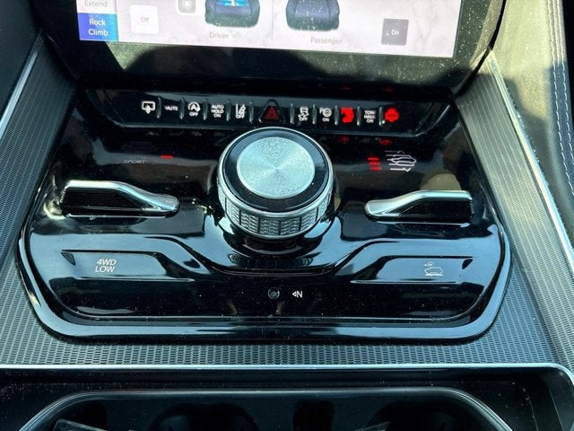 2024 Jeep Grand Wagoneer L Series II