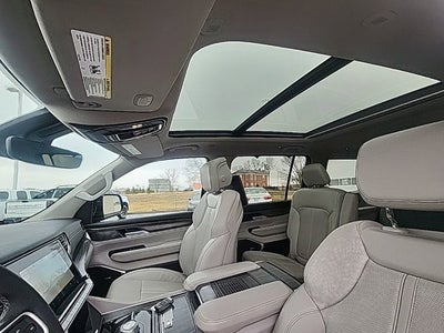 2023 Jeep Wagoneer Series II