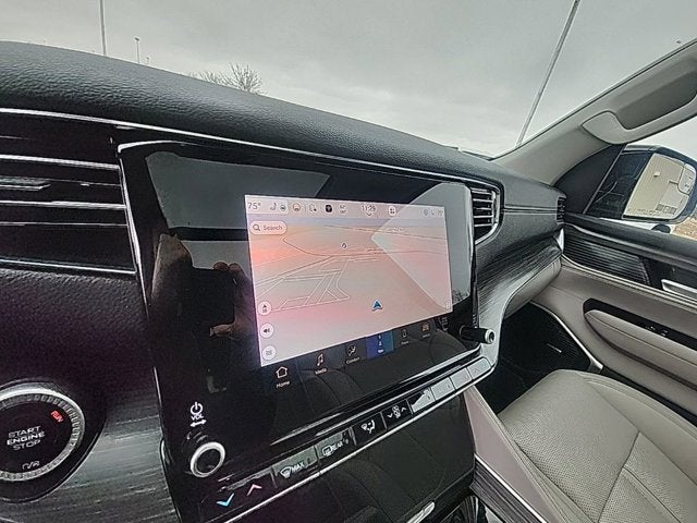 2023 Jeep Wagoneer Series II