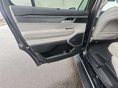 2023 Jeep Wagoneer Series II