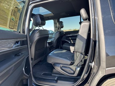 2022 Jeep Wagoneer Series III
