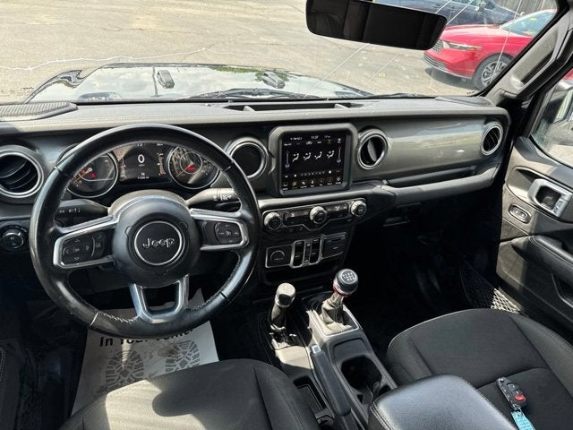 2022 Jeep Gladiator Overland