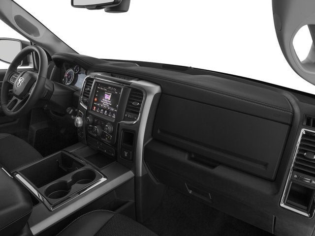 2016 RAM 1500 SLT