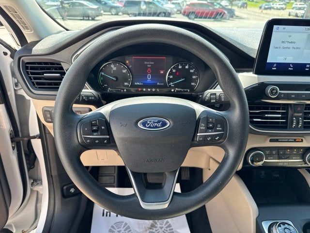 2022 Ford Escape Hybrid SE