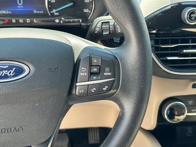 2022 Ford Escape Hybrid SE