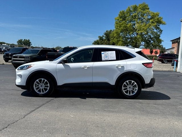 2022 Ford Escape Hybrid SE