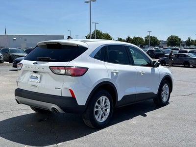 2022 Ford Escape Hybrid SE