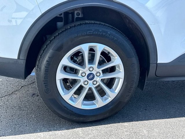 2022 Ford Escape Hybrid SE