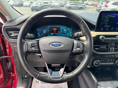 2021 Ford Escape Hybrid Titanium