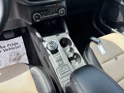 2021 Ford Escape Hybrid Titanium