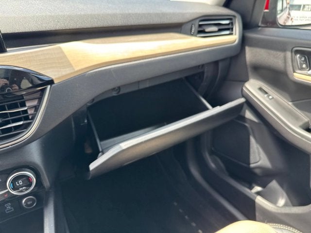 2021 Ford Escape Hybrid Titanium