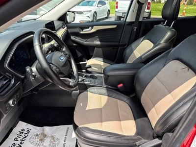 2021 Ford Escape Hybrid Titanium