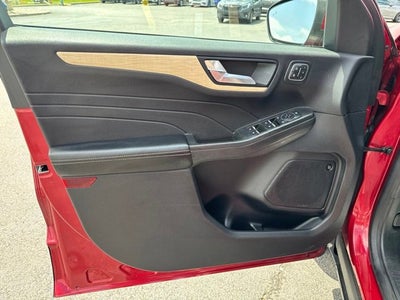 2021 Ford Escape Hybrid Titanium