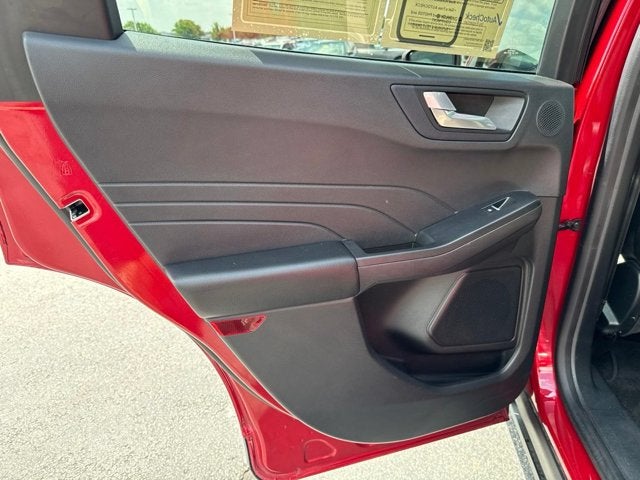 2021 Ford Escape Hybrid Titanium