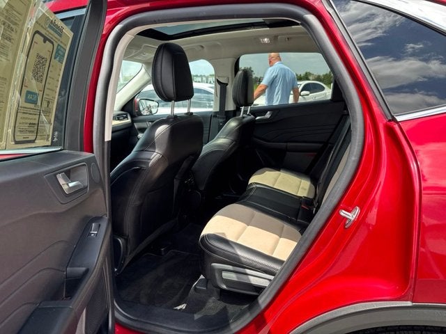 2021 Ford Escape Hybrid Titanium