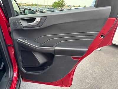 2021 Ford Escape Hybrid Titanium