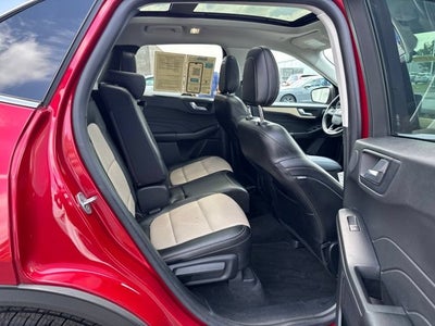 2021 Ford Escape Hybrid Titanium