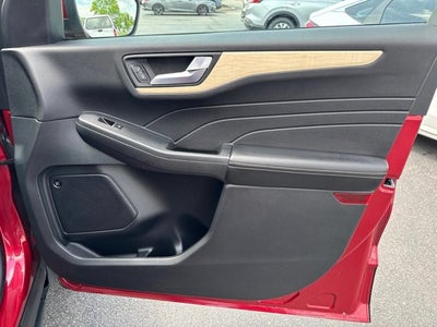 2021 Ford Escape Hybrid Titanium