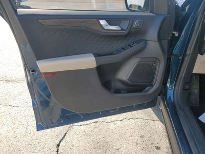 2020 Ford Escape Titanium Hybrid