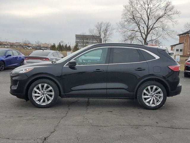2022 Ford Escape Titanium