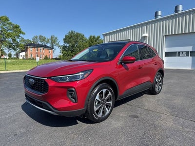 2025 Ford Escape Platinum