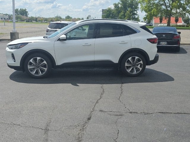 2023 Ford Escape Hybrid Platinum