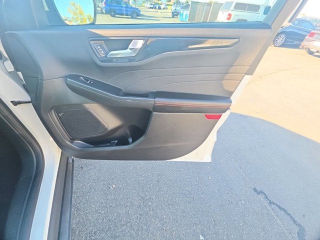 2023 Ford Escape ST-Line Elite