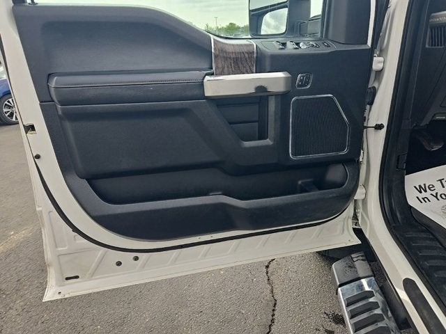 2017 Ford F-250SD Lariat