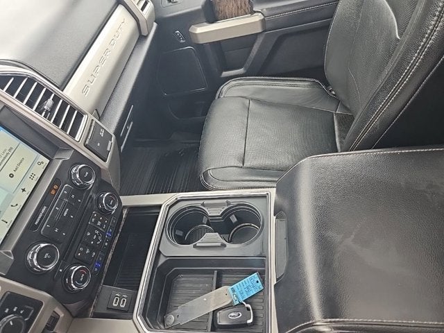 2017 Ford F-250SD Lariat