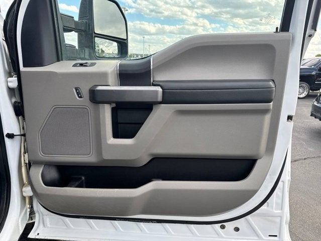 2022 Ford F-350SD XLT