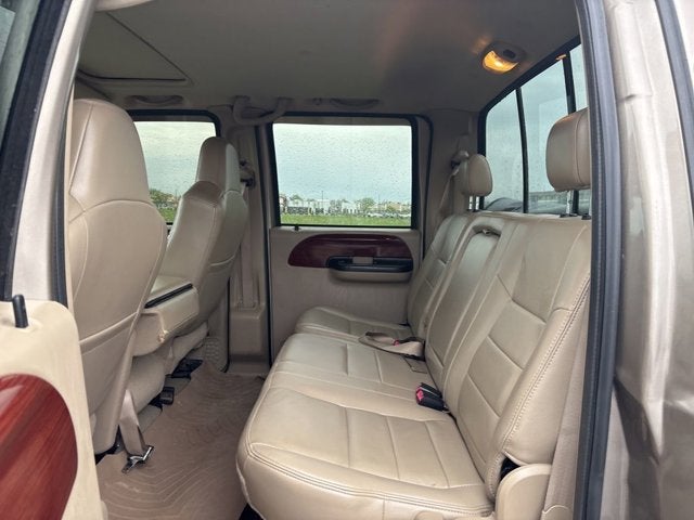 2006 Ford F-350SD Lariat