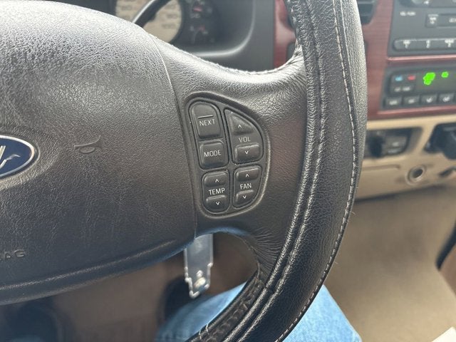 2006 Ford F-350SD Lariat