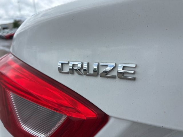 2017 Chevrolet Cruze LS