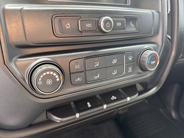 2018 Chevrolet Silverado 1500 Custom