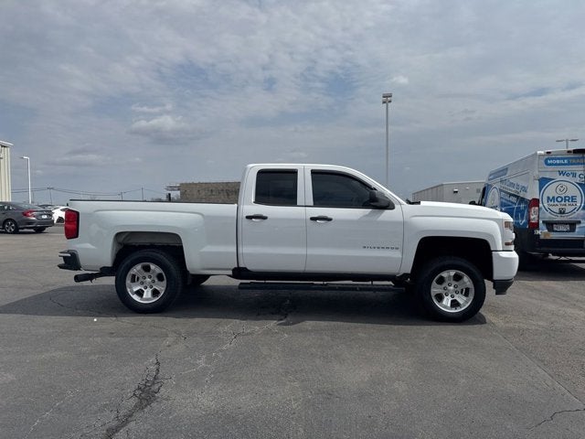2018 Chevrolet Silverado 1500 Custom