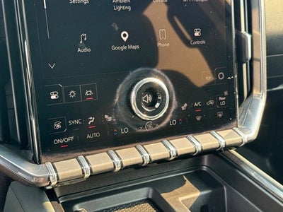 2025 GMC Acadia AT4